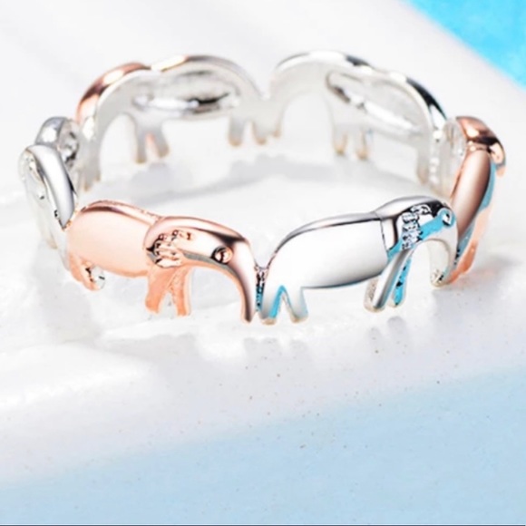 🌺Silver & Rose Gold Elephant Eternity Band Ring🌺 - Picture 3 of 11